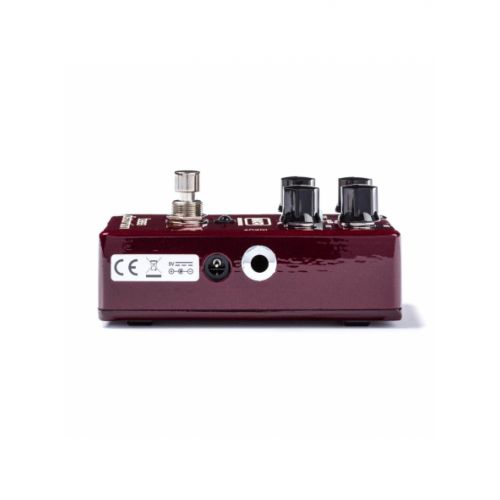 Педаль MXR BASS DISTORTION